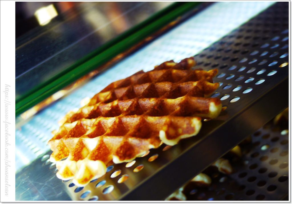 大衣 大遠百 265.jpg