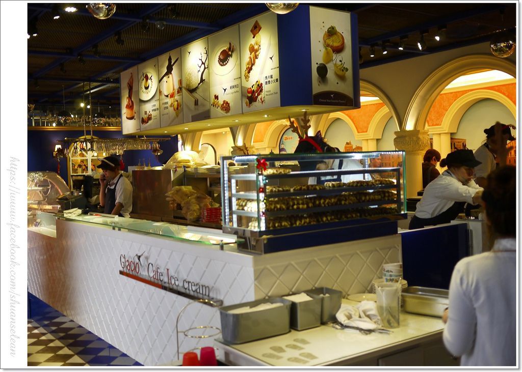 大衣 大遠百 256.jpg