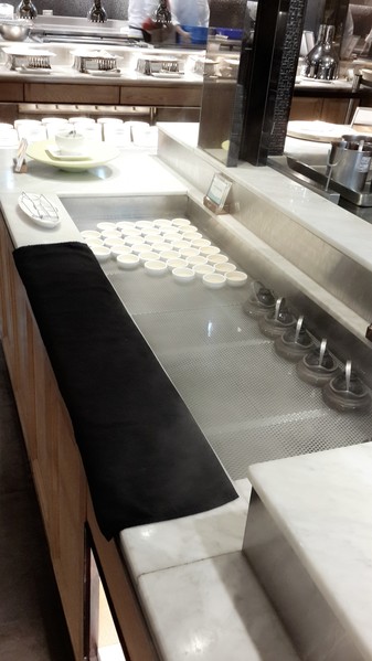 饗食天堂(信義店):【羽諾食記】信義商圈~饗食天堂