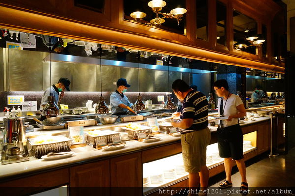 【饗食天堂無國界料理】C/P值狂飆-海鮮船-Buffet吃到飽最佳選擇!!