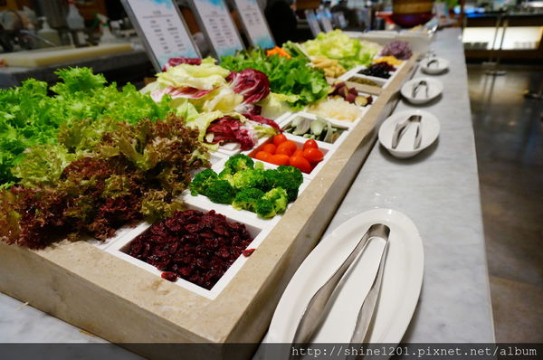 【饗食天堂無國界料理】C/P值狂飆-海鮮船-Buffet吃到飽最佳選擇!!