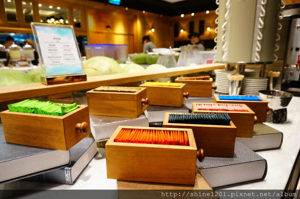 【饗食天堂無國界料理】C/P值狂飆-海鮮船-Buffet吃到飽最佳選擇!!