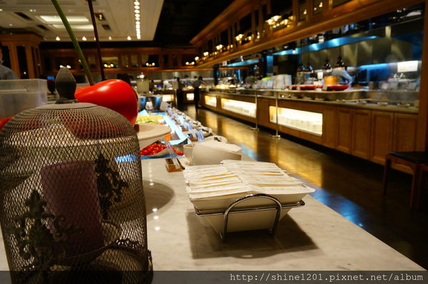 【饗食天堂無國界料理】C/P值狂飆-海鮮船-Buffet吃到飽最佳選擇!!