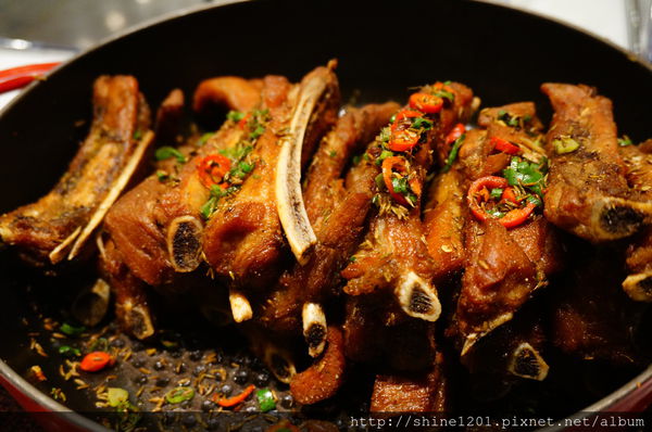 【饗食天堂無國界料理】C/P值狂飆-海鮮船-Buffet吃到飽最佳選擇!!