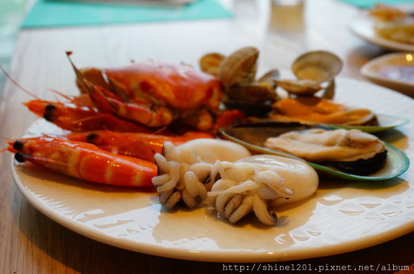 【饗食天堂無國界料理】C/P值狂飆-海鮮船-Buffet吃到飽最佳選擇!!
