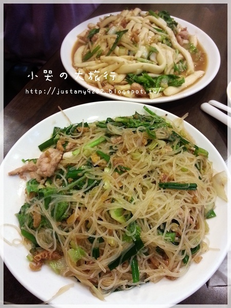 客家放山雞：[台北市。寧夏夜市] 跟著老饕一起品嘗油嫩油嫩の放山雞