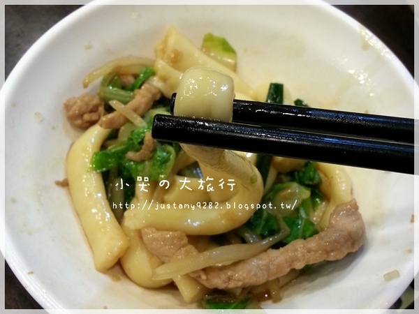 客家放山雞：[台北市。寧夏夜市] 跟著老饕一起品嘗油嫩油嫩の放山雞