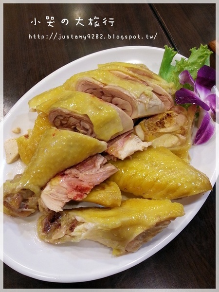 客家放山雞：[台北市。寧夏夜市] 跟著老饕一起品嘗油嫩油嫩の放山雞