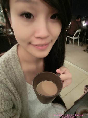 屋頂上休閒會館：【食記】oO。。台北　陽明山　屋頂上The Top　夜景　燒烤　合菜　甜點　下午茶　BBQ烤肉　中式　速食　海鮮　台灣料理　泰國菜　火鍋　美麗的夜景，配上食物，是人生最大的享受～oO。o○。　