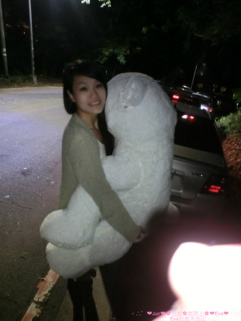 屋頂上休閒會館：【食記】oO。。台北　陽明山　屋頂上The Top　夜景　燒烤　合菜　甜點　下午茶　BBQ烤肉　中式　速食　海鮮　台灣料理　泰國菜　火鍋　美麗的夜景，配上食物，是人生最大的享受～oO。o○。　