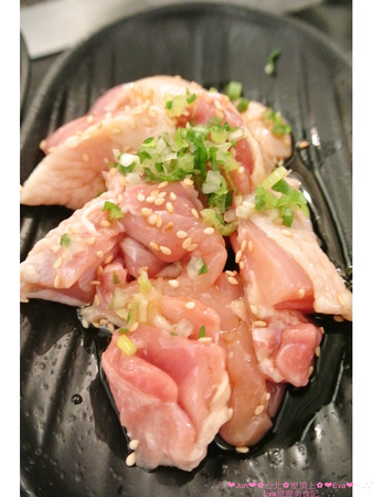 屋頂上休閒會館：【食記】oO。。台北　陽明山　屋頂上The Top　夜景　燒烤　合菜　甜點　下午茶　BBQ烤肉　中式　速食　海鮮　台灣料理　泰國菜　火鍋　美麗的夜景，配上食物，是人生最大的享受～oO。o○。　