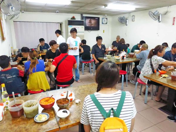 【台北萬華美食】富宏牛肉麵-全台北CP值最高的牛肉麵