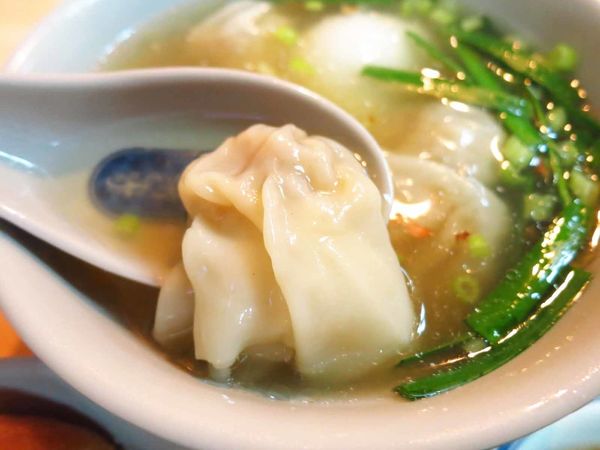 【台北美食】施家鮮肉湯圓-便宜又大碗的湯圓