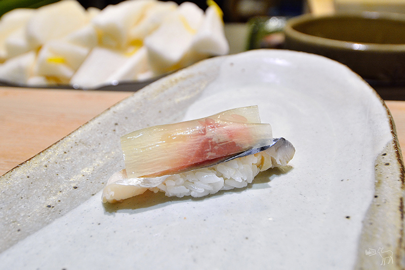 山花日本料理午餐:(有WIFI)好吃的鮪魚腹肉.北海道海膽干貝.松葉蟹腳,台北捷運科技大樓,遠企附近餐廳