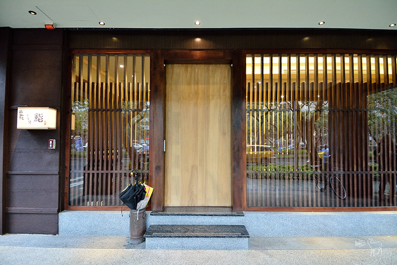 山花日本料理午餐:(有WIFI)好吃的鮪魚腹肉.北海道海膽干貝.松葉蟹腳,台北捷運科技大樓,遠企附近餐廳