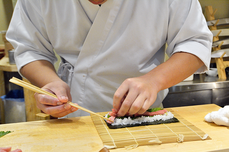 山花日本料理午餐:(有WIFI)好吃的鮪魚腹肉.北海道海膽干貝.松葉蟹腳,台北捷運科技大樓,遠企附近餐廳