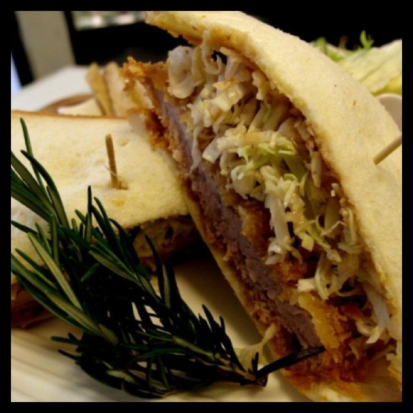 柏林頓花園 paddington garden(東區總店)：午茶時光*花園裡享受午茶-柏林頓花園