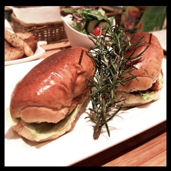 柏林頓花園 paddington garden(東區總店)：午茶時光*花園裡享受午茶-柏林頓花園