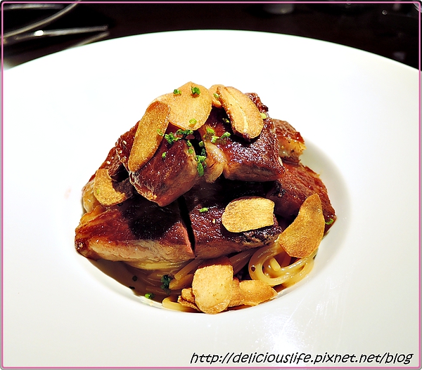 厚切牛小排義大利麵1