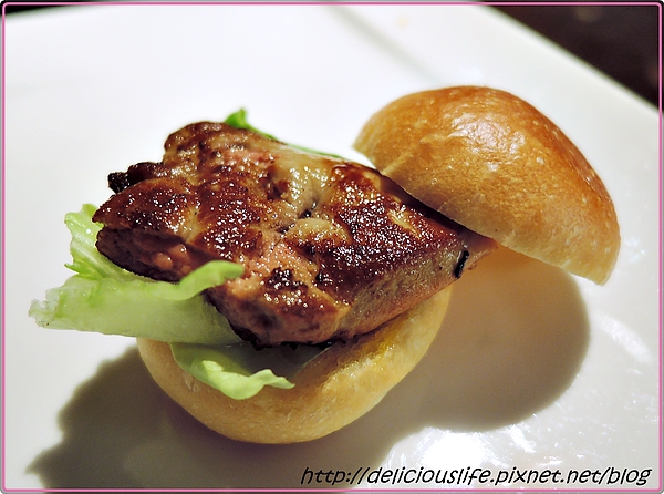 嫩煎A級鴨肝漢堡2