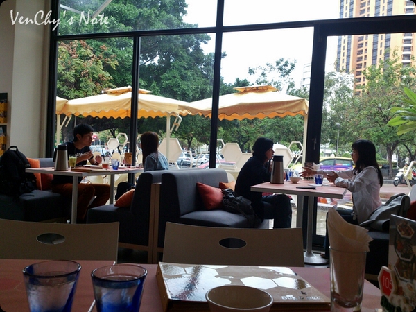 2013-04-01-15-10-23_photo