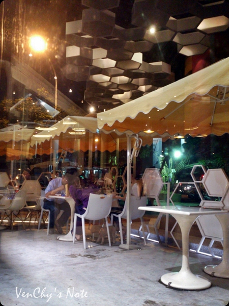 2013-04-28-19-47-46_photo