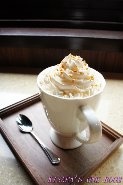 西雅圖極品咖啡(忠孝延吉店)：華麗度大增，西雅圖極品嚴焙