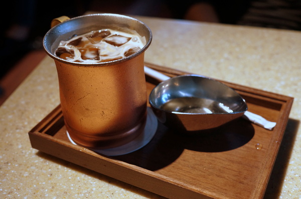 Barista Premium西雅圖極品嚴焙(忠孝延吉店):(胖樺食記)台北東區”西雅圖極品嚴焙咖啡館Barista Premium “。歐式優雅下午茶氛圍。