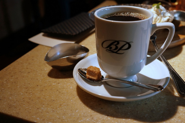 Barista Premium西雅圖極品嚴焙(忠孝延吉店):(胖樺食記)台北東區”西雅圖極品嚴焙咖啡館Barista Premium “。歐式優雅下午茶氛圍。