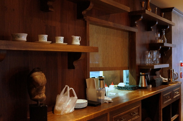 Barista Premium西雅圖極品嚴焙(忠孝延吉店):(胖樺食記)台北東區”西雅圖極品嚴焙咖啡館Barista Premium “。歐式優雅下午茶氛圍。