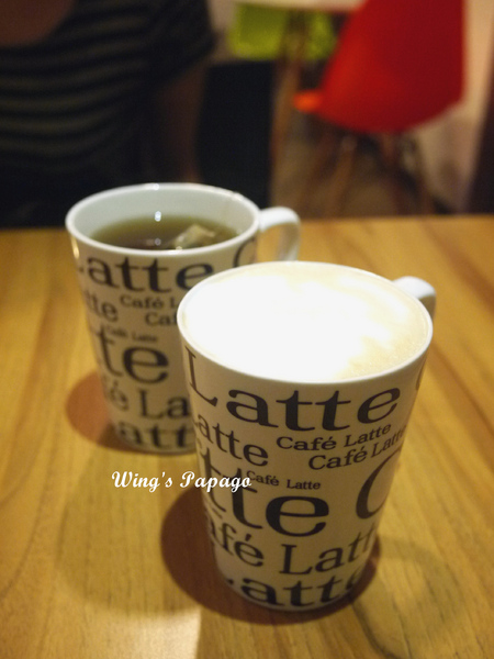 Panos Cafe 漢方堡店(永康店):來自比利時中西創意料理。【Panos Cafe 漢方堡店】體驗