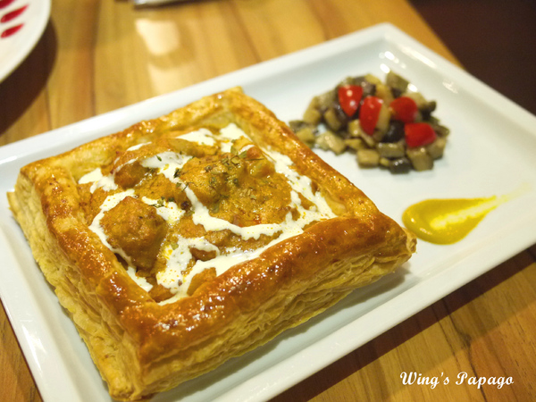 Panos Cafe 漢方堡店(永康店):來自比利時中西創意料理。【Panos Cafe 漢方堡店】體驗