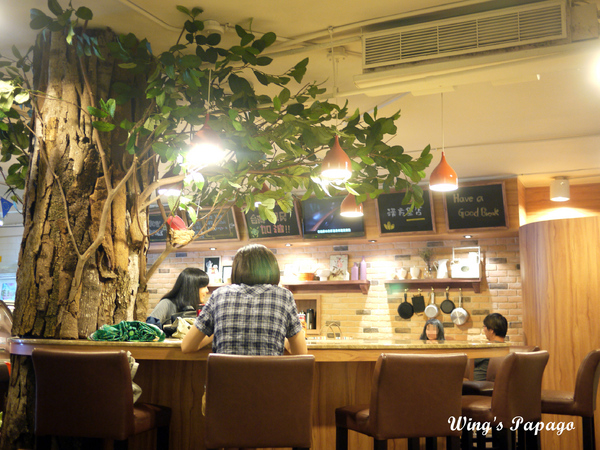 Panos Cafe 漢方堡店(永康店):來自比利時中西創意料理。【Panos Cafe 漢方堡店】體驗