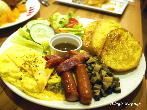 Panos Cafe 漢方堡店(永康店):來自比利時中西創意料理。【Panos Cafe 漢方堡店】體驗