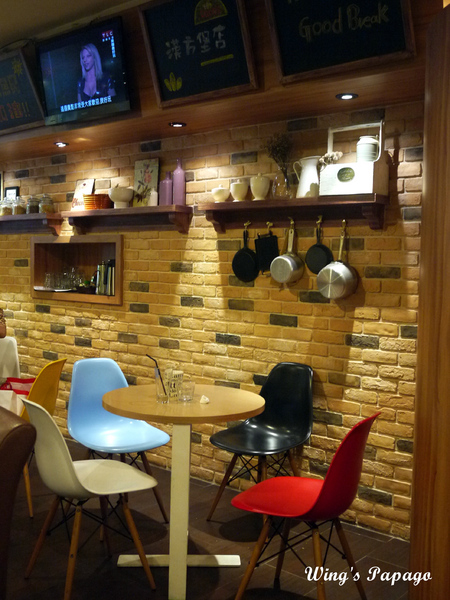 Panos Cafe 漢方堡店(永康店):來自比利時中西創意料理。【Panos Cafe 漢方堡店】體驗