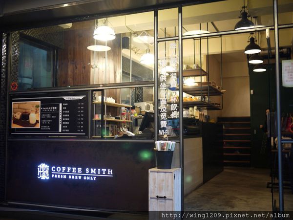 Coffee Smith(復北店):咖啡店也有令人驚艷的美味料理。「COFFEE SMITH(復北店)」