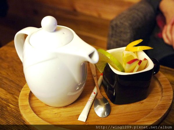 Coffee Smith(復北店):咖啡店也有令人驚艷的美味料理。「COFFEE SMITH(復北店)」