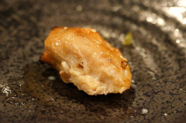 台北美食推薦-信義區夜店酒吧風的日式燒烤店[ 炙酒宅 ]