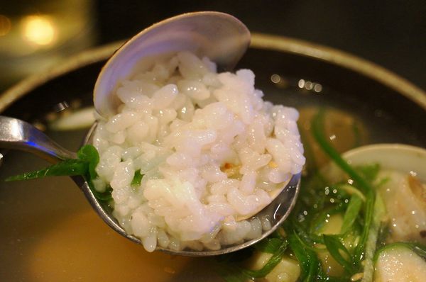 台北美食推薦-信義區夜店酒吧風的日式燒烤店[ 炙酒宅 ]