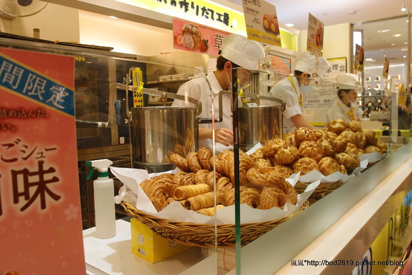 beardpapa日式泡芙工房(SOGO忠孝店):【台北大安】beardpapa日式泡芙工房-SOGO忠孝店B2的美味泡芙,想吃還得排隊!(東區)