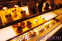 85度C咖啡蛋糕烘焙專賣店(大安微風店)：８５℃二代店[大安微風]