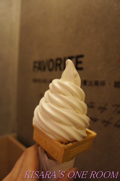 85度C咖啡蛋糕烘焙專賣店(大安微風店)：８５℃二代店[大安微風]