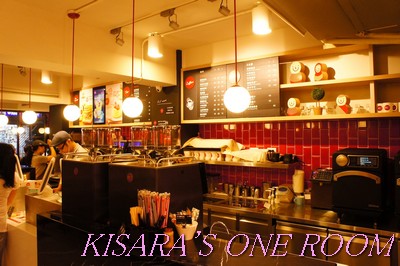 85度C咖啡蛋糕烘焙專賣店(大安微風店)：８５℃二代店[大安微風]