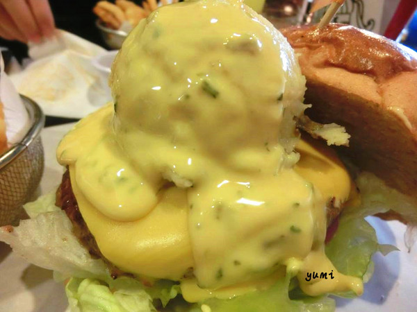 Burger Joint 7分So 漢堡 早午餐專賣(華美店):【台中食記】美式餐廳席捲台中@Burger Joint 7分So 漢堡、早午餐專賣