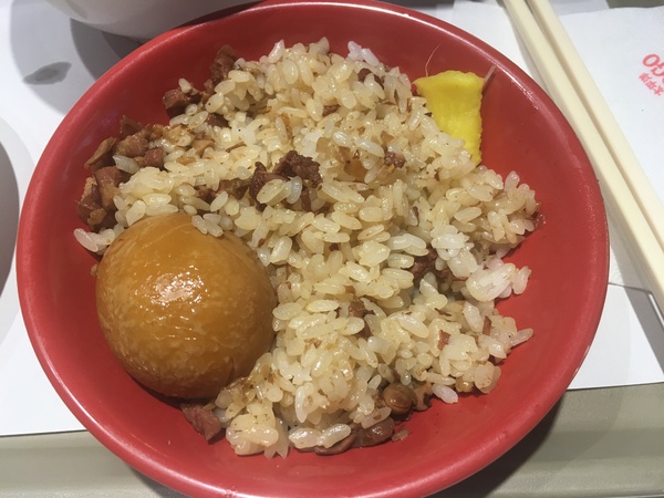 東洋台灣小吃：[捷運忠孝復興站食記] 在百貨美食街也可以吃得到＂東洋台灣小吃＂*排骨*滷肉飯*麻油瘦肉湯套餐等多樣美味小吃