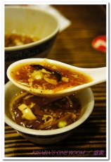 盛園絲瓜小籠湯包：中式點心──盛園[初訪]