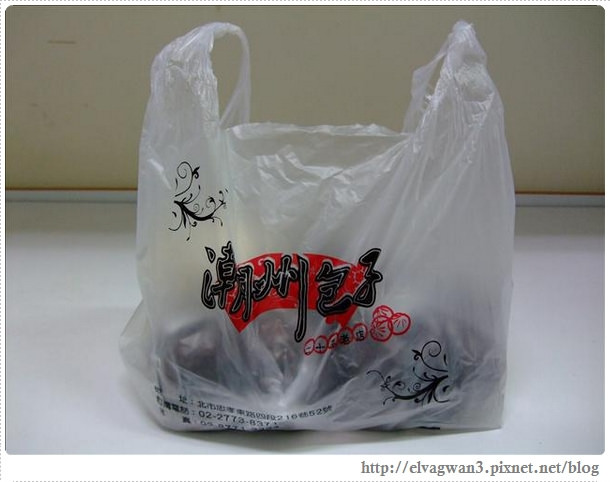 台北-東區216巷-捷運忠孝敦化站-包子老店-潮洲包子-黑糖爆漿包-黑糖起司包-沖繩黑糖-巷弄美食-排隊店-人氣店-銅板美食-2