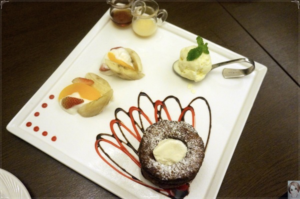 BUTTER 法式輕食餐廳：[試吃]台北 捷運忠孝復興 BUTTER 法式輕食餐廳~濃郁奶醬&法式精緻甜點