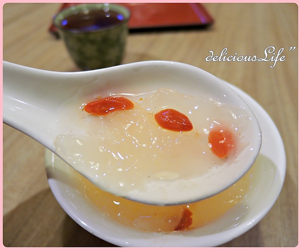 招待枸杞銀耳湯2