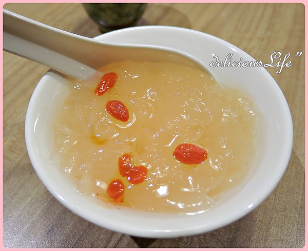 招待枸杞銀耳湯1